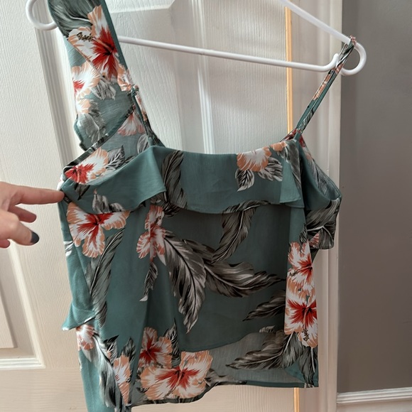 Beautiful Floral One Shoulder Top - Picture 2 of 4